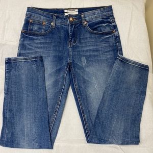 🌻One Teaspoon Dripping In Distressed Ankle Jean⭐️